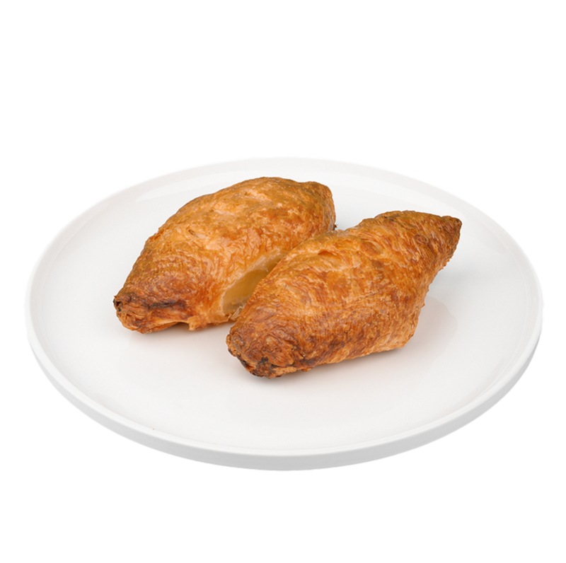 Semi-puff pastry pie with cabbage